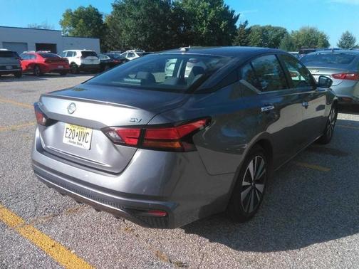 2022 Nissan Altima 2.5 SV