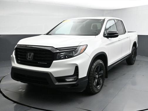 2023 Honda Ridgeline Black