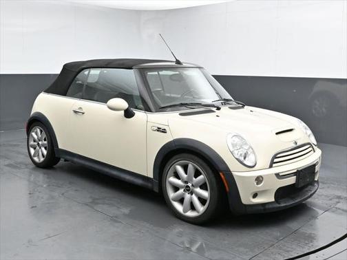 2006 MINI Cooper S Base