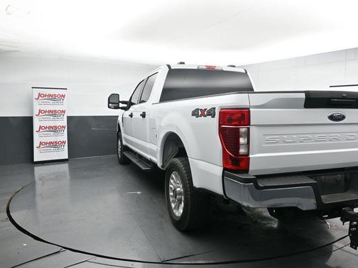 Oxford White 2022 Ford F-250 XLT