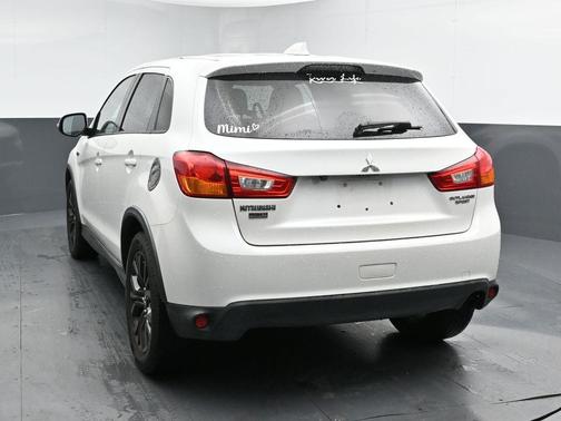 2017 Mitsubishi Outlander Sport 2.0 LE