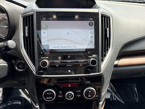 Crystal White Pearl 2020 Subaru Forester Touring