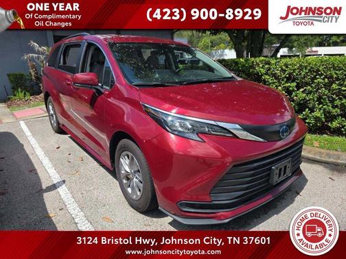 Ruby Flare Pearl 2024 Toyota Sienna LE