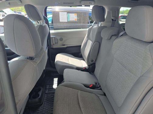 Ruby Flare Pearl 2024 Toyota Sienna LE