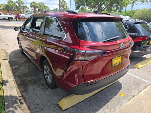 Ruby Flare Pearl 2024 Toyota Sienna LE