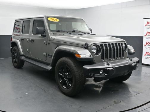 Sting-Gray Clearcoat 2021 Jeep Wrangler Unlimited Sahara
