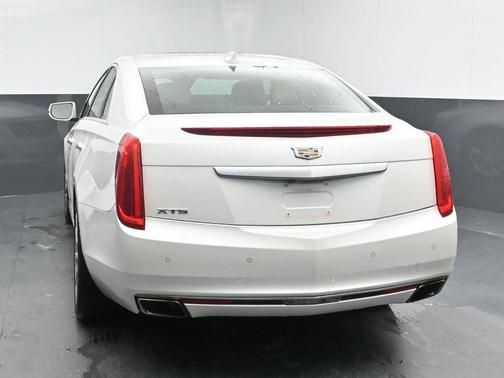 2016 Cadillac XTS Premium