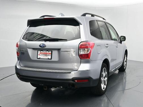Ice Silver Metallic 2016 Subaru Forester 2.5i Touring