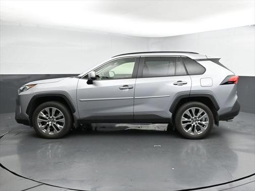 2020 Toyota RAV4 Limited