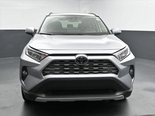 2020 Toyota RAV4 Limited