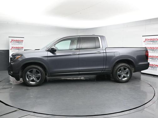 Modern Steel Metallic 2023 Honda Ridgeline RTL-E