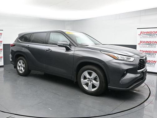 Magnetic Gray 2020 Toyota Highlander LE