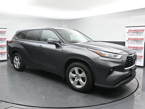 Magnetic Gray 2020 Toyota Highlander LE