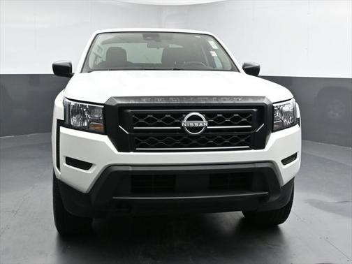 2023 Nissan Frontier S