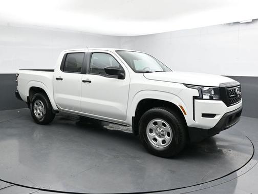 2023 Nissan Frontier S