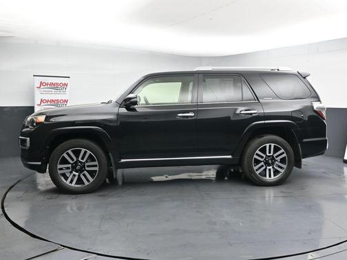 Midnight Black Metallic 2018 Toyota 4Runner Limited