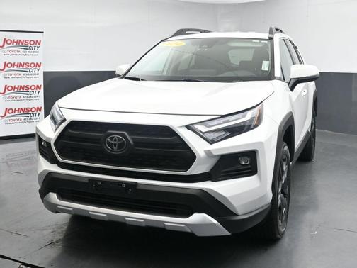 Ice 2024 Toyota RAV4 Adventure