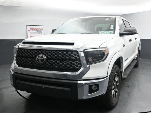Super White 2020 Toyota Tundra SR5