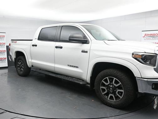 Super White 2020 Toyota Tundra SR5
