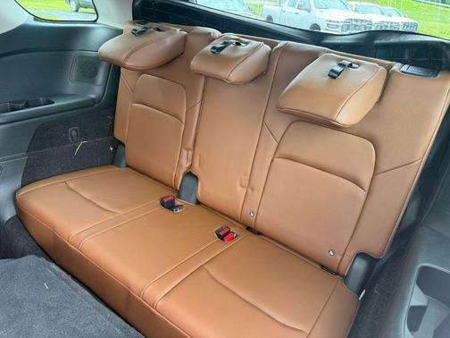 Obsidian Green Pearl 2023 Nissan Pathfinder Platinum 4WD
