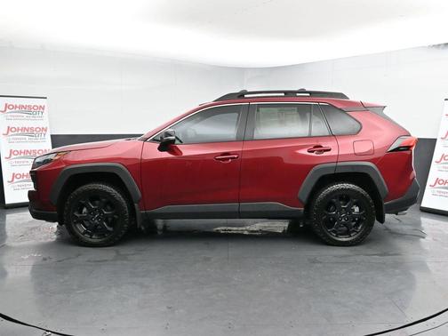 2022 Toyota RAV4 SE