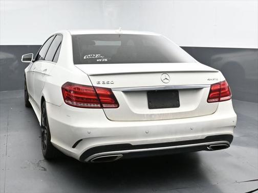 2016 Mercedes-Benz E-Class 4MATIC