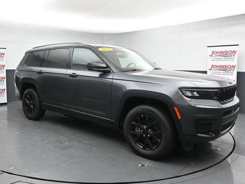 Baltic Gray Metallic Clearcoat 2024 Jeep Grand Cherokee L Altitude