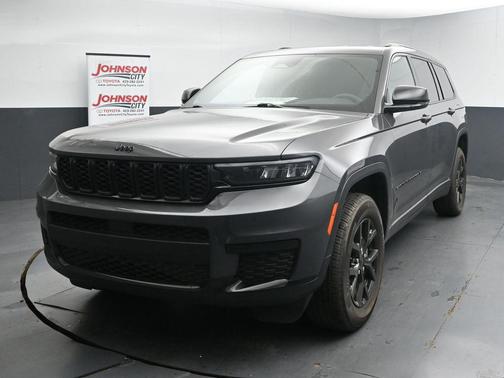 Baltic Gray Metallic Clearcoat 2024 Jeep Grand Cherokee L Altitude