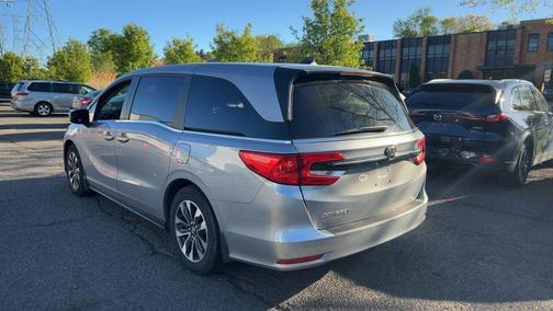 Lunar Silver Metallic 2024 Honda Odyssey EX-L
