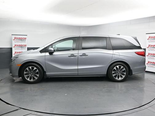 Lunar Silver Metallic 2024 Honda Odyssey EX-L