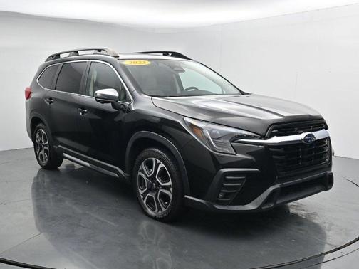 Crystal Black Silica 2023 Subaru Ascent Limited 7-Passenger