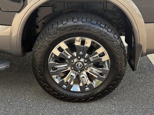 2019 Nissan Titan Platinum Reserve