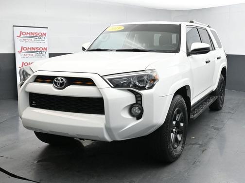 2019 Toyota 4Runner SR5