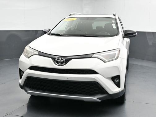 2016 Toyota RAV4 SE