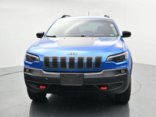 Hydro Blue Pearlcoat 2022 Jeep Cherokee Trailhawk