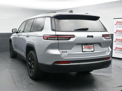 Silver Zynith 2024 Jeep Grand Cherokee L Altitude