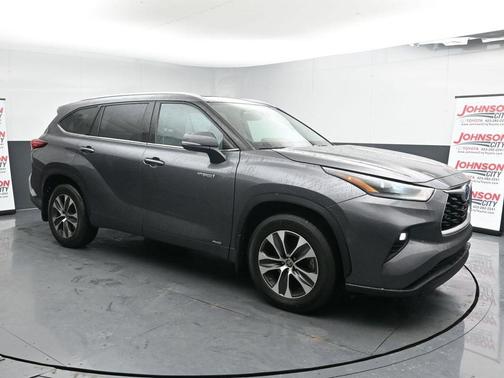2021 Toyota Highlander Hybrid XLE