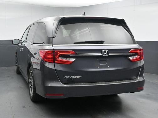 Modern Steel Metallic 2022 Honda Odyssey EX-L