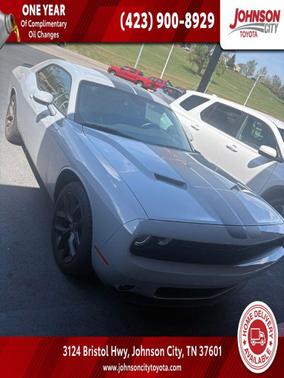 2021 Dodge Challenger SXT