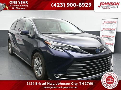 2021 Toyota Sienna Platinum 7 Passenger