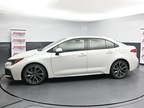 White 2020 Toyota Corolla SE
