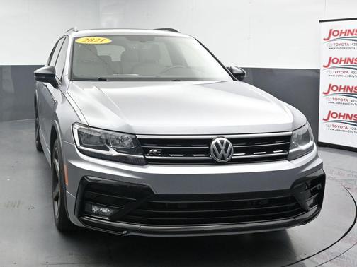 Silver Metallic 2021 Volkswagen Tiguan 2.0T SE R-Line Black