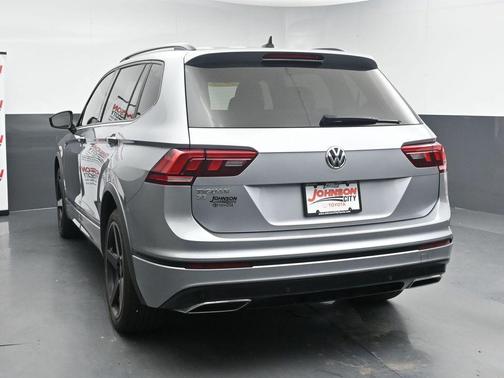 Silver Metallic 2021 Volkswagen Tiguan 2.0T SE R-Line Black