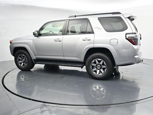 Classic Silver Metallic 2021 Toyota 4Runner TRD Off Road