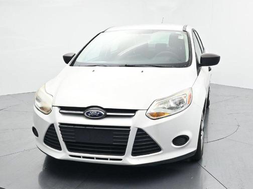 Oxford White 2012 Ford Focus S