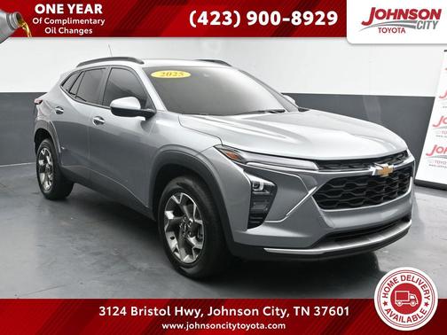 2025 Chevrolet Trax LT