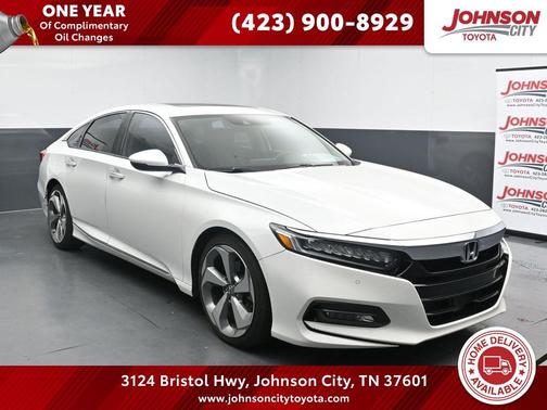 Platinum White Pearl 2018 Honda Accord Touring