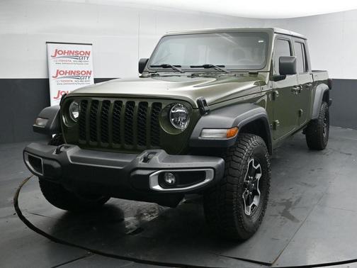 2023 Jeep Gladiator Sport