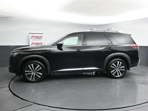 Super Black 2024 Nissan Pathfinder Platinum 4WD