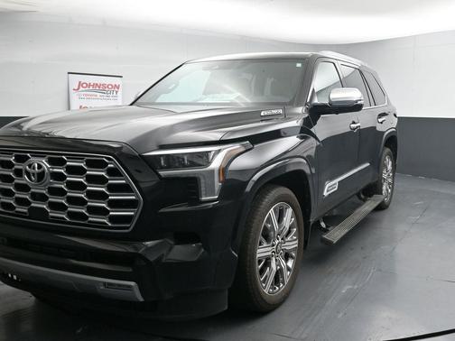 2025 Toyota Sequoia Capstone